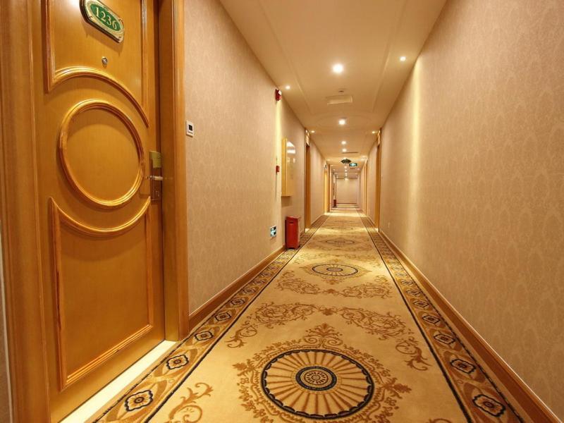 Vienna Classic Hotel Shenzhen Bantian Wuhe Avenue Bagian luar foto