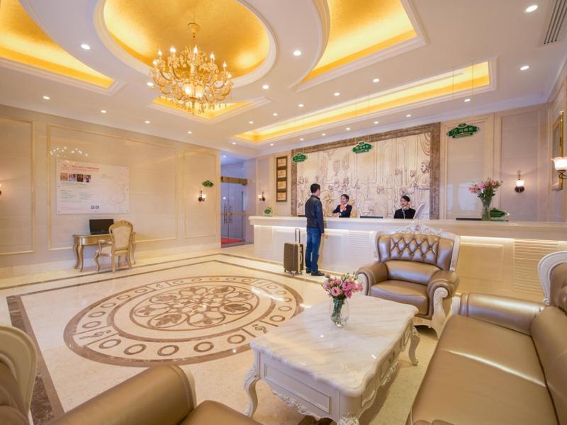 Vienna Classic Hotel Shenzhen Bantian Wuhe Avenue Bagian luar foto