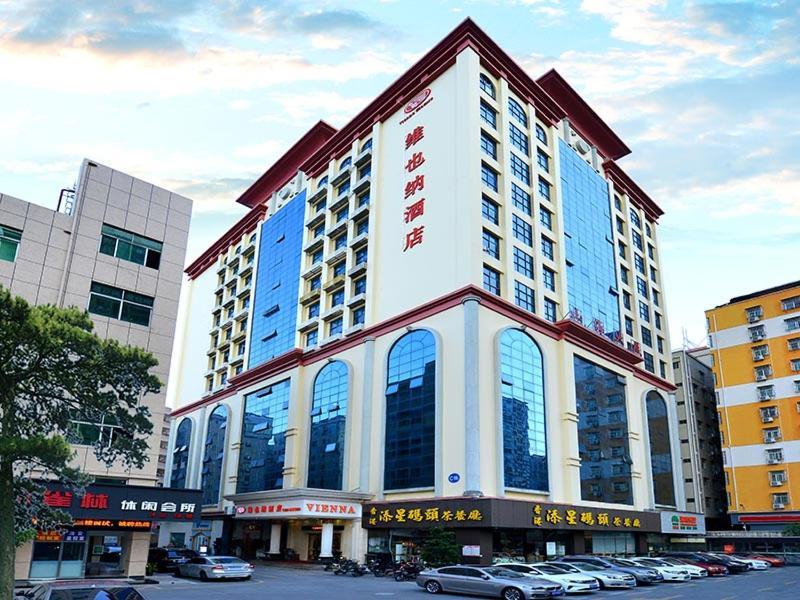 Vienna Classic Hotel Shenzhen Bantian Wuhe Avenue Bagian luar foto